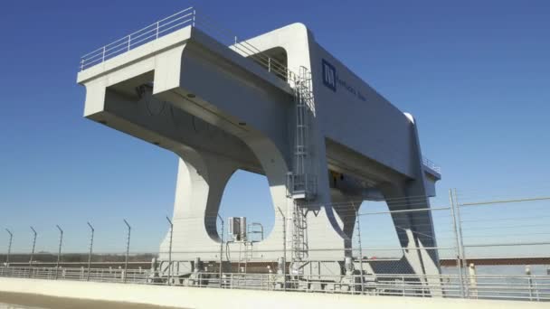 Controle Barragem Torre Movimento Vídeo — Vídeo de Stock