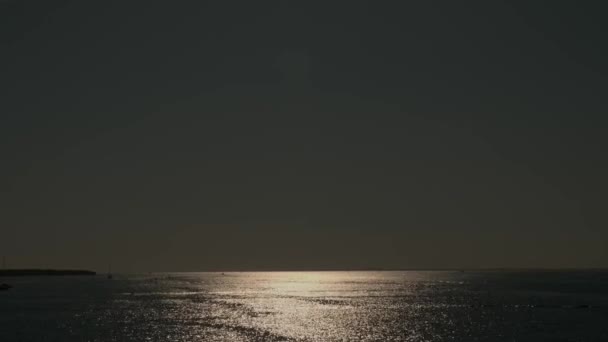 Imágenes Aéreas Sol Oscuro Sobre Bahía — Vídeos de Stock