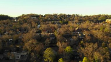 İngiliz Köyü Birmingham Alabama 4k.