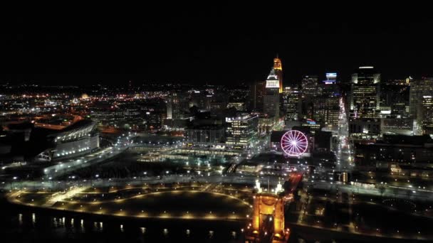 Aerea Tirare Fuori Colpo Cincinnati Ohio Notte — Video Stock