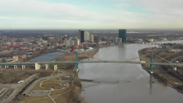 Voando Direção Toledo Ohio Eua — Vídeo de Stock