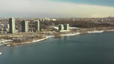Kışın Toronto Kanada 'ya hava saldırısı