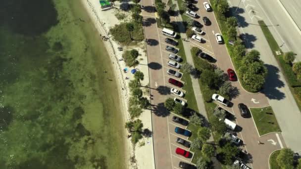 Aerial Video Key Biscayne Miami Parking Lots Rickenbacker Causeway — 图库视频影像