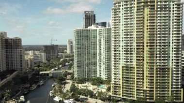 Fort Lauderdale Fl şehir merkezinde havadan çekim.