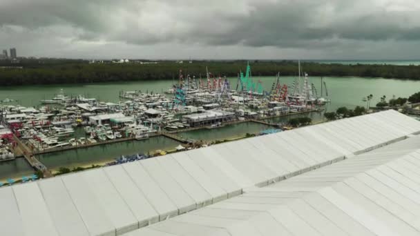 Miami International Show Expo Key Biscayne — Stock video