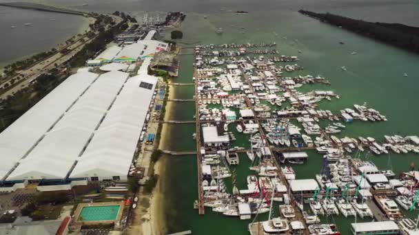 Miami Uluslararası Tekne Fuarı Key Biscayne Florida — Stok video