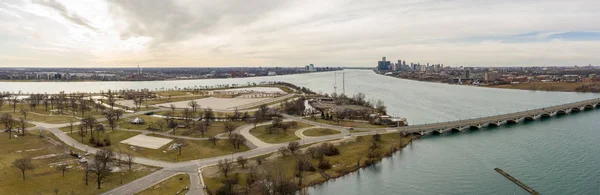 Foto Aérea Belle Isle Detroit Michigan — Foto de Stock