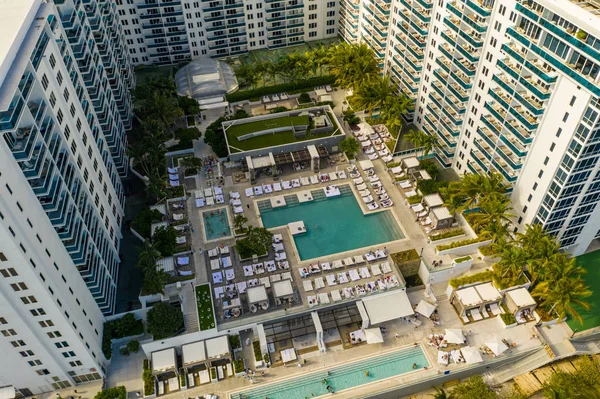 Foto aerea 1 Hotel South Beach Roney Palace piscina ponte — Foto Stock