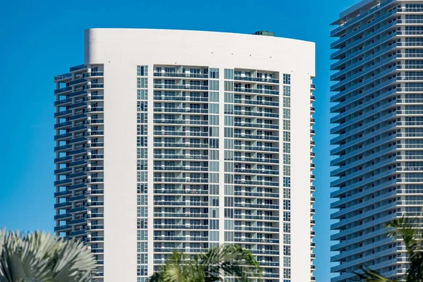 Klub plażowy Condominium Hallandale Beach Fl — Zdjęcie stockowe