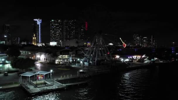 Night Aerial Video Skyviews Miami Ferris Wheel Bayside Marketplace — Stock Video