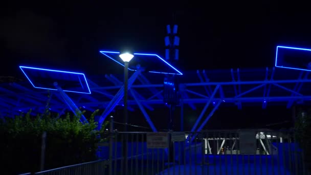 Night Motion Footage Fpl Solar Power Trees Downtown Glowing Neon — Stock Video