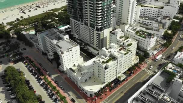 Aerial Tilt Reveal Setai Miami Beach Luxury Residential Condominium Building — Stock Video