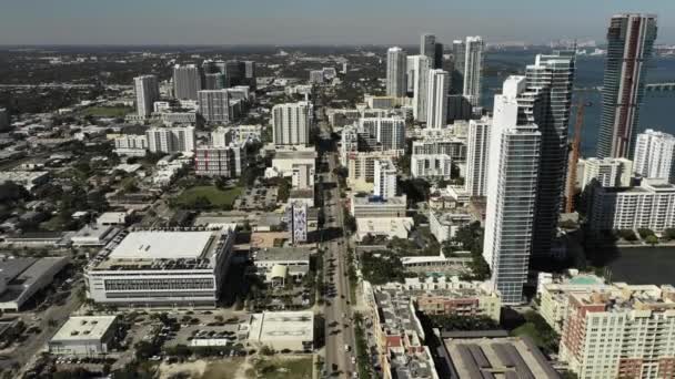 Imagens Drones Edgewater Miami Rumo Norte — Vídeo de Stock