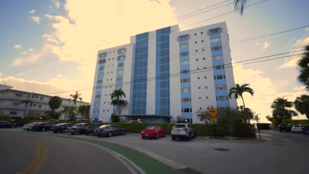 Movimento Vídeo 10300 Bay Harbor Edifício Miami — Vídeo de Stock