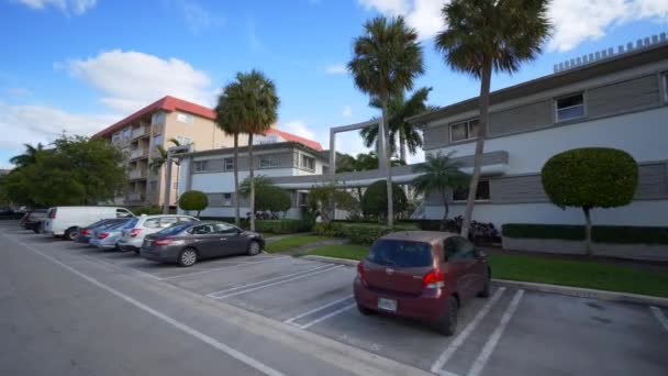 Generico Miami Beach Architettura Residenziale Con Posti Auto — Video Stock