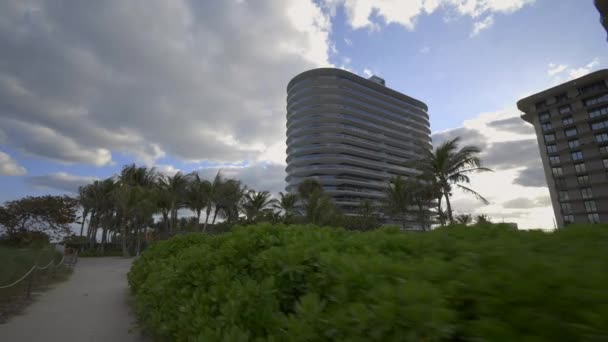 Motion Video Park Residenties Miami Beach — Stockvideo