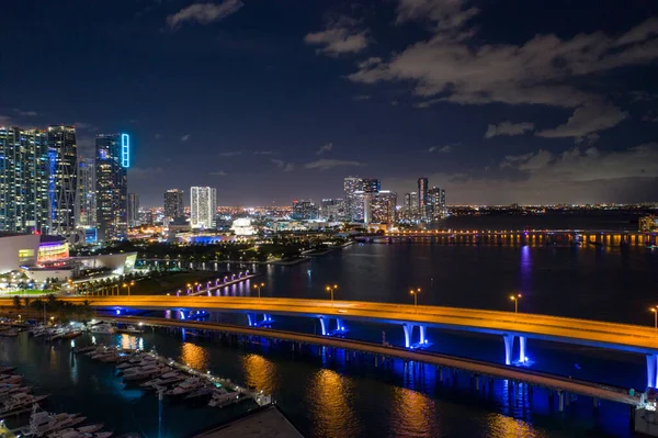 Bayfront Scene Miami Nacht Luchtfoto — Stockfoto