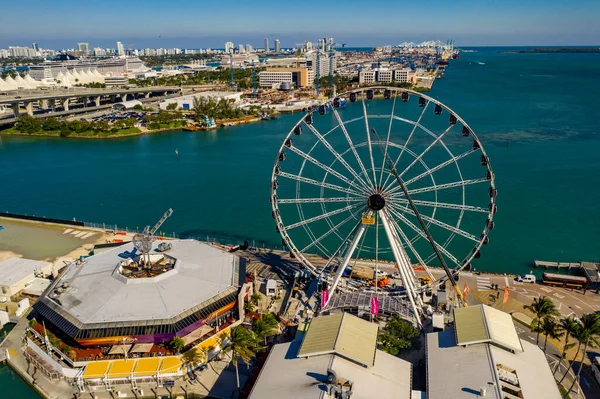 Zdjęcie Lotnicze Miami Skyviews Wheel Bayside Marketplace — Zdjęcie stockowe