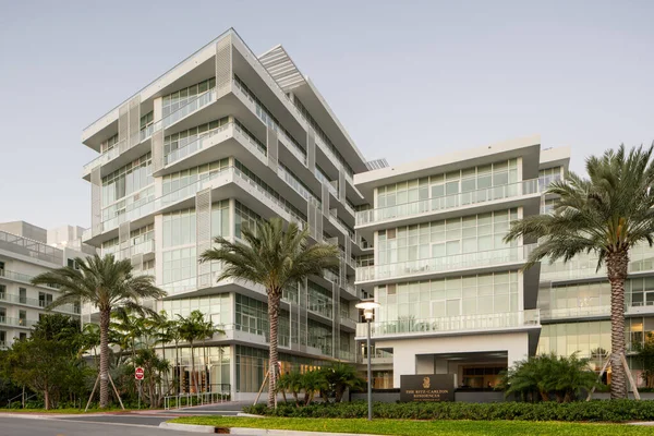 Foto Ritz Carlton Residences Meridian Ave Miami Beach —  Fotos de Stock