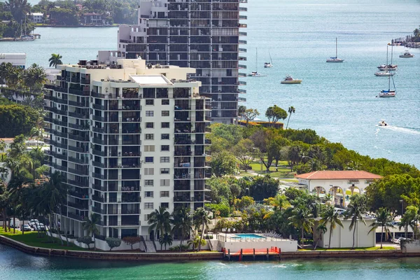 Foto Venetian Isle Condominium Miami — Foto Stock