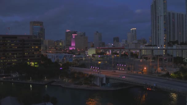 Twilight Aerial Downtown Miami — Stock video