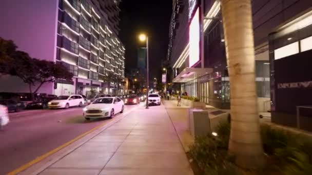 Gimbal Materiał Miami Brickell Street Widoki Przodu Ruch Nocy — Wideo stockowe