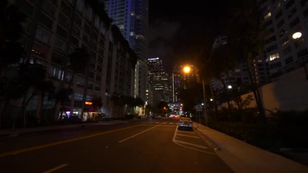 Imágenes Movimiento Nocturno Brickell Bay Drive Miami — Vídeos de Stock