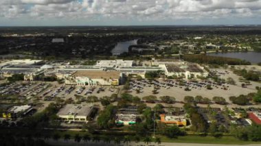 Pembroke Lakes Mağazası Florida Havalimanı