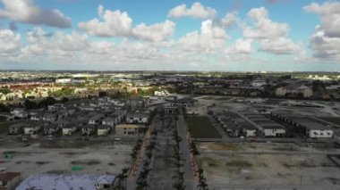 Doral FL ABD şehir merkezindeki hava aracı videosu