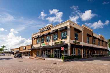 Rk Plaza Hallandale Kirova Balesi Wapo Taco ve Burgerfi