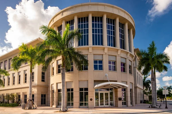 Photo Downtown Doral City Hall Building — Stock Photo, Image