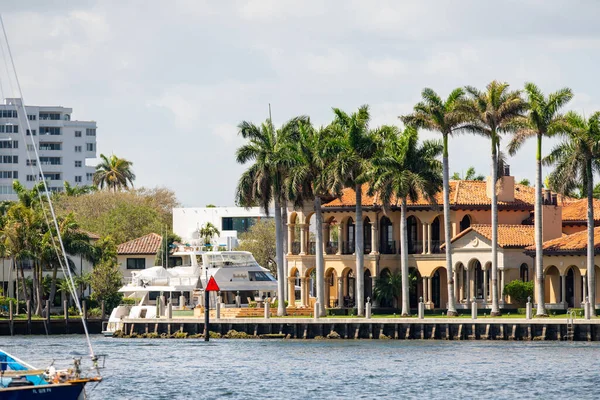 Lujo Fort Lauderdale Mansiones Foto — Foto de Stock