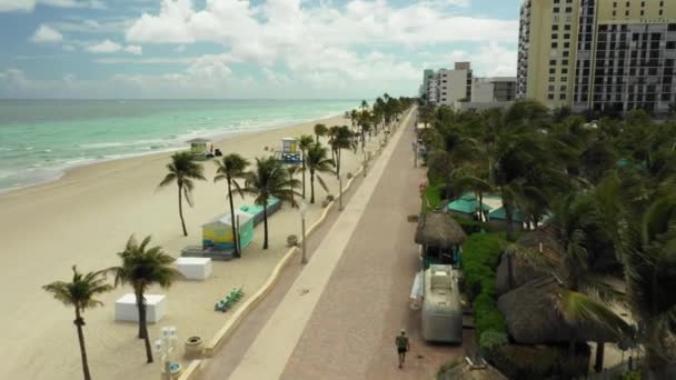 Hollywood Beach Paved Walkway Aerial Drone Footage — Stock Video