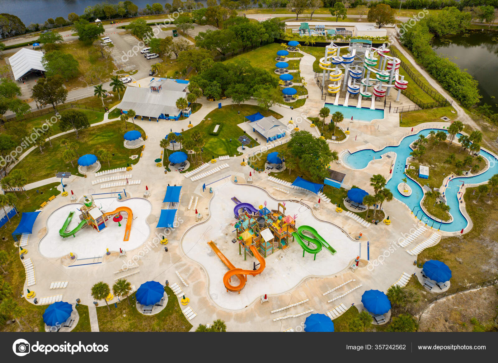 Paradise Cove Water Park Smith Park — Stock Editorial Photo © felixtm