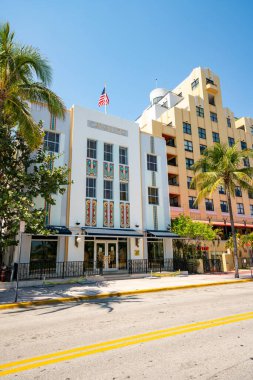 Cavalier Oteli, Coronavirus Covid 19 Miami Beach Ocean Drive 'ın yavaş yayılması nedeniyle kapatıldı.