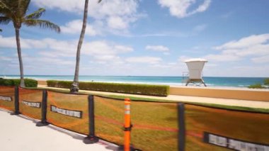 Batı Palm Beach, Coronavirus Covid 19 'dan kapatıldı.