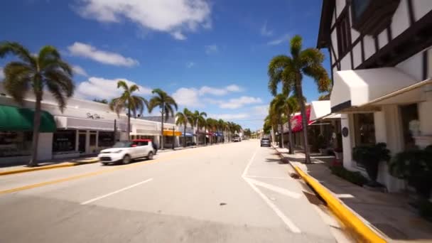 Filmklipp Downtown Palm Beach Verksamhet Stängs Ner För Att Långsam — Stockvideo