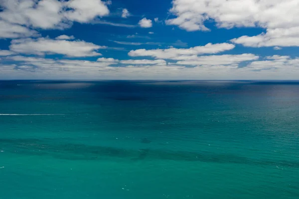 Aerial Ocean Horizon Blue Sky Clouds — Stock Photo, Image