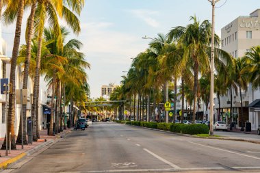 Miami Plajı Bahar Tatili Kalabalığı Coronavirüs Covid 19 salgın karantinası