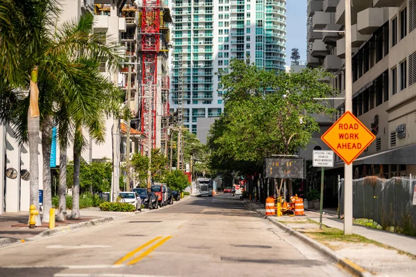 Rušné Ulice Miami Brickell Opuštěné Kvůli Coronavirus Covid Uzavření — Stock fotografie