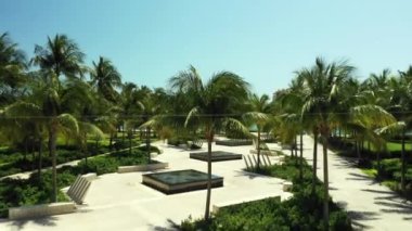  Hava göstergesi Miami Sahili South Pointe Parkı Coronavirus covid 19 sosyal mesafeyi kapattı