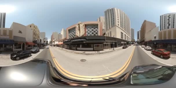 Vezetés 360 Felvételek Downtown Miami Flagler Street Zárlat Alatt Coronavirus — Stock videók