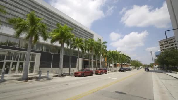 Motion Video Miami Dade Politie Afdeling Binnenstad — Stockvideo