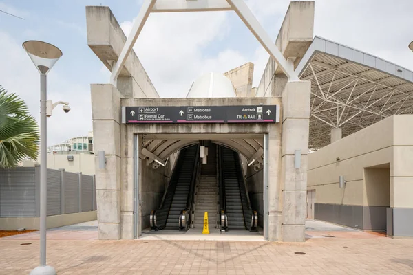 Modern Architecture Miami Bus Station Amtrak Trirail Mia Airport — Stock Photo, Image