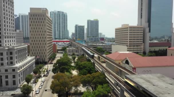 Tram Line Downtown Miami — Stock video