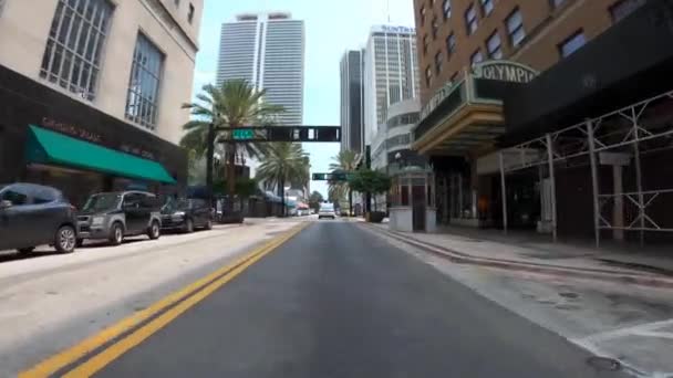 Vista Frontal Para Frente Dirigindo Downtown Miami Flagler Street Para — Vídeo de Stock