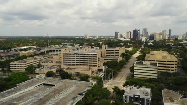 Broward Medical Center Filmmaterial — Stockvideo