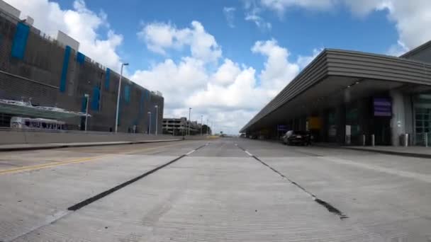 Empty Airport Coronavirus Covid Pandemic Fll — Stock Video