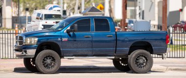 Sert kamyon Ram 2500 Heacy Duty Turbo Diesel Cummins