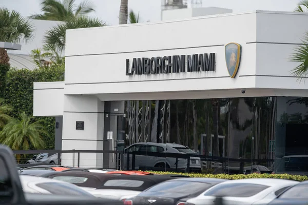Lamborghini Miami豪华轿车经销店照片 — 图库照片